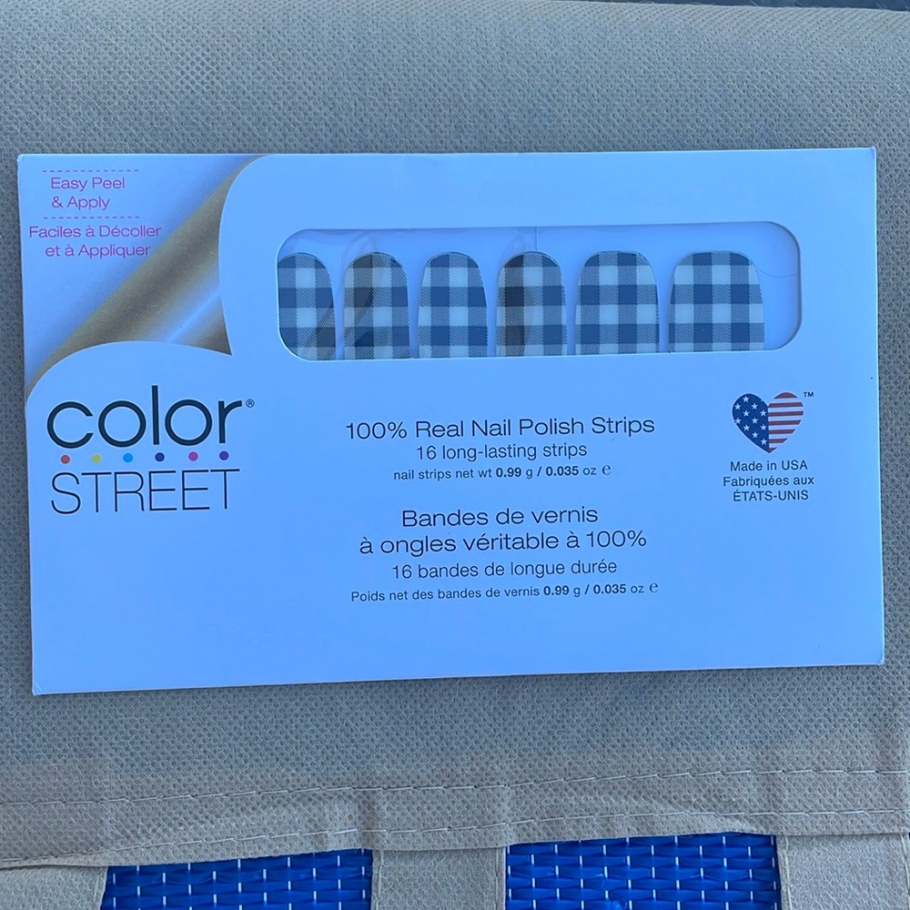 Color Street Plaid about You nail polish strips